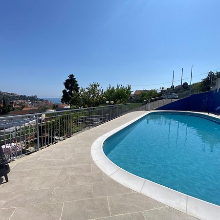 אימפריה Residence Hotel Edy מראה חיצוני תמונה