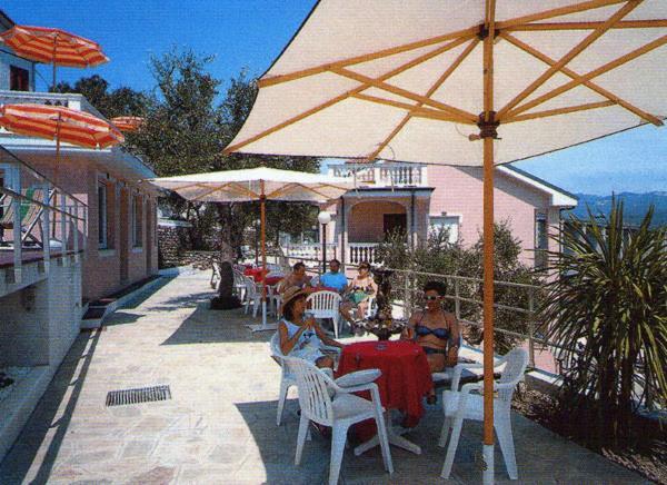 אימפריה Residence Hotel Edy מראה חיצוני תמונה