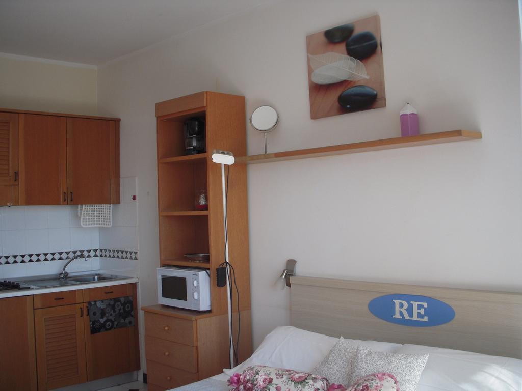 אימפריה Residence Hotel Edy מראה חיצוני תמונה